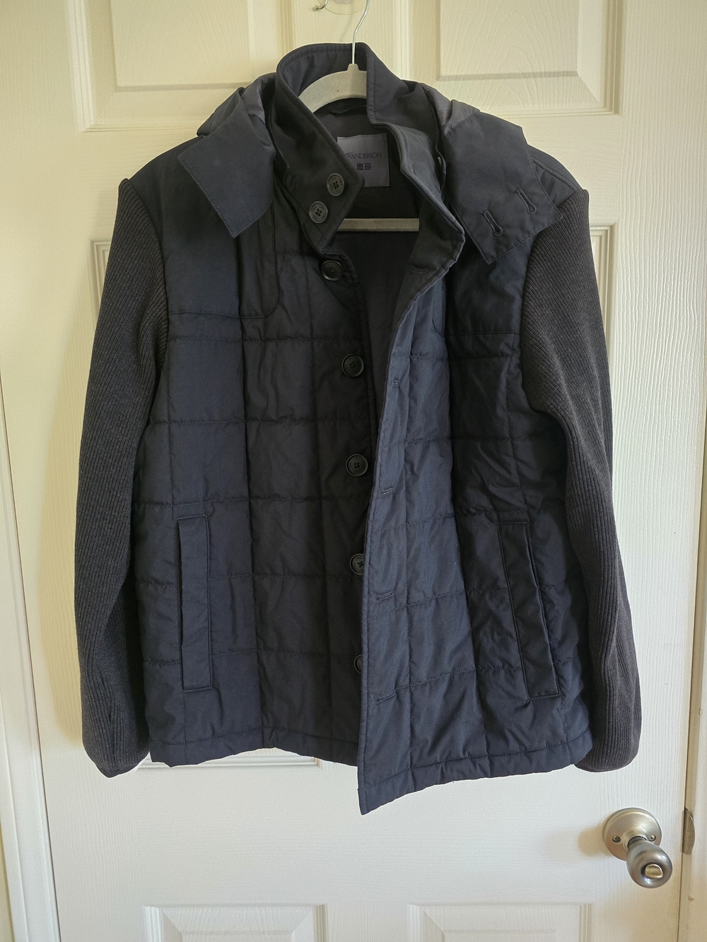 JW ANDERSON / Uniqlo Navy Quilted Puffer Jacket with Knit Sleeves